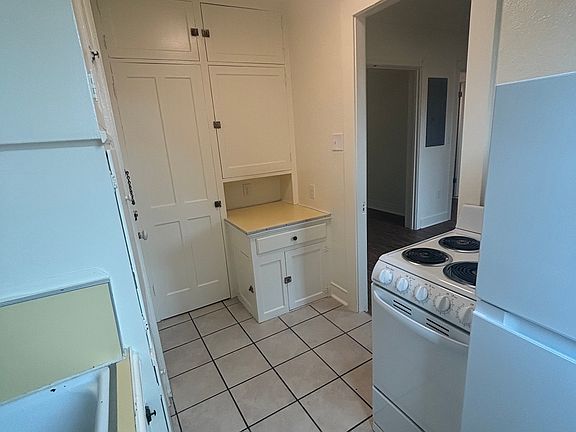 4th image of 1329 E 11th Ave #4