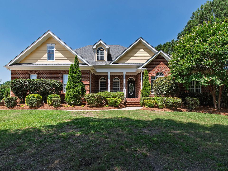 1st image of 1305 Brookhill Dr