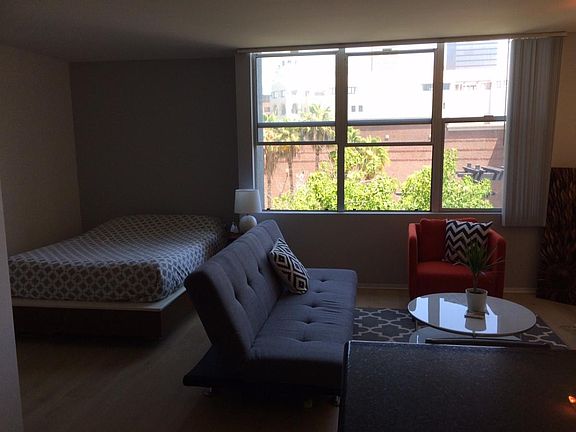 3rd image of 101 Market St Unit 303