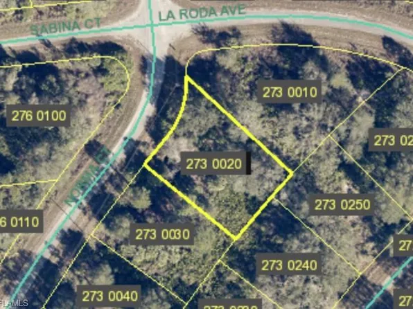 1876 Norma CT, LEHIGH ACRES, FL 33972