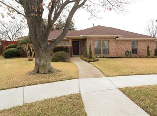 185 Simmons Dr, Coppell, TX 75019