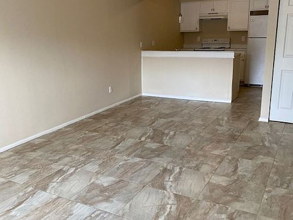 2nd image of 5335 SE 30th Pl Unit C