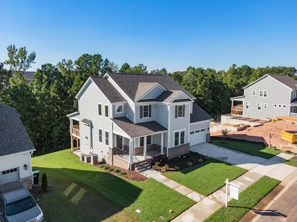 220 Sweetbriar Rose Ct, Holly Springs, NC 27540