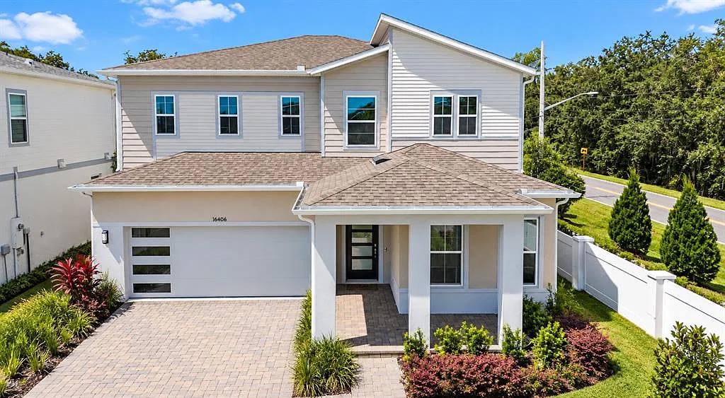 5 bed, 3.5 bath, 2563 sqft, $4,999 — Photo 1