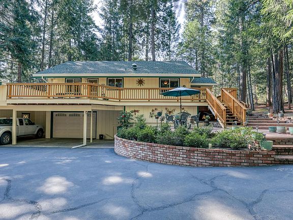 2nd image of 2515 Mockingbird Ln