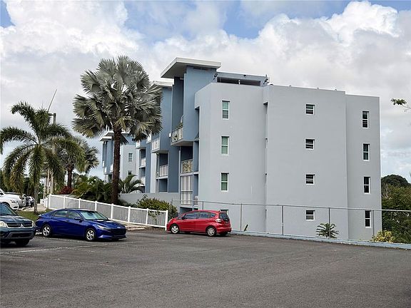 3rd image of COND PASEO DEL REY #F-302