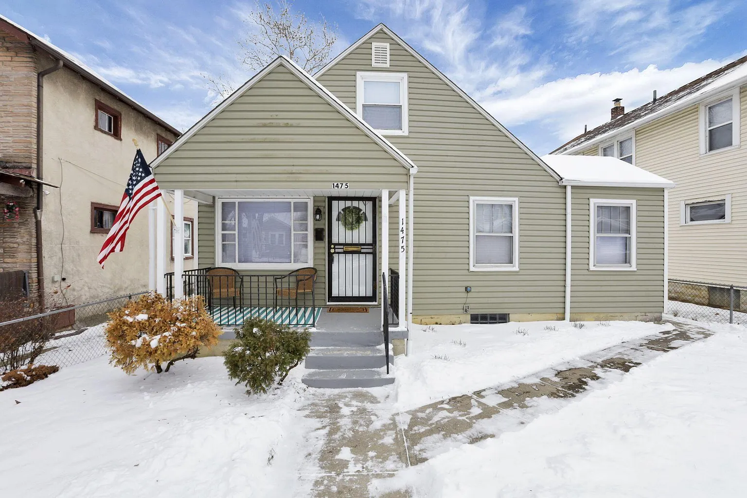 1475 Republic Ave photo 1