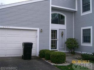 2950 Ridgeview St, Muskegon, MI 49445