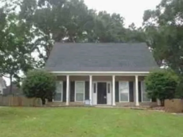 6709 Autumn Ridge Dr, Mobile, AL 36695