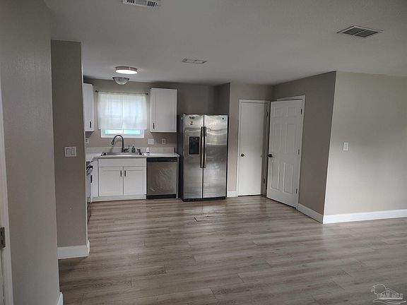 3rd image of 7070 Coronado Dr