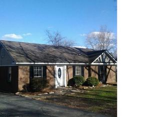 15809 Fairfield Rd, Matthews, NC 28104