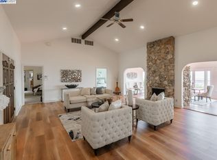 2409 Mikemary Ct, Castro Valley, CA