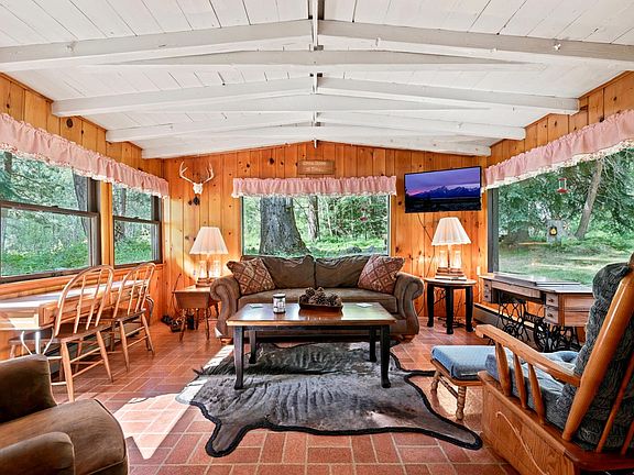 5th image of 32 Businga Rd