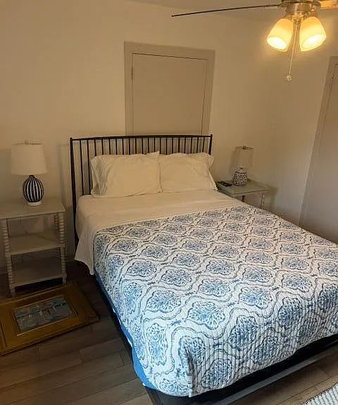 211 Princeton Dr — Photo 12