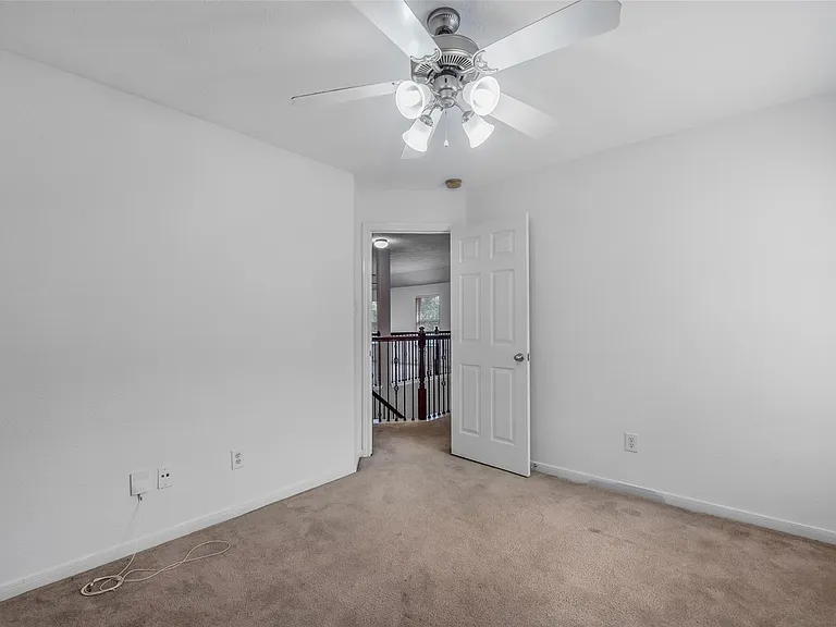 75 N Spinning Wheel Cir — Photo 29