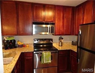 5th image of 533 Clara Ave APT 14