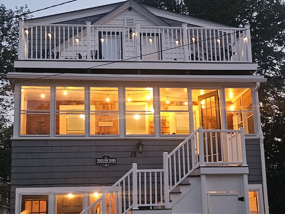 Exterior of building. Unit #1 has its own private entrance and is on the main level.