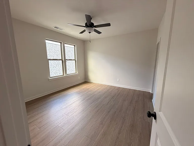 4208 Longmoor Rd — Photo 16