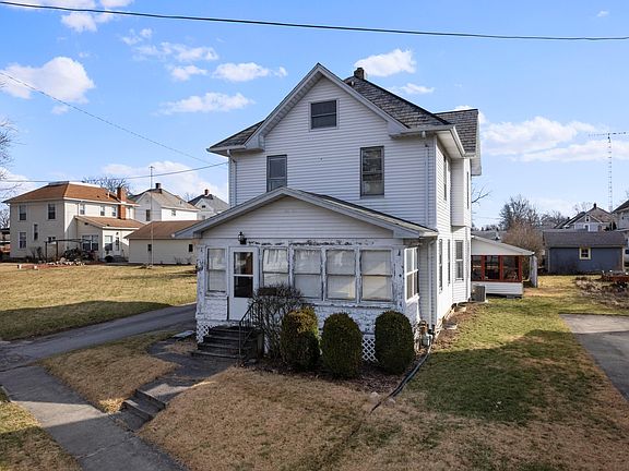 2nd image of 716 Kaler Ave