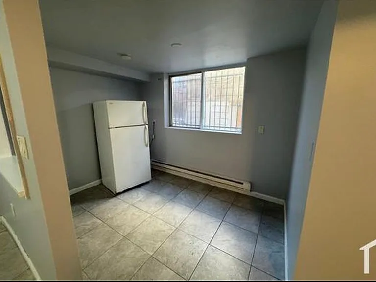 202 Brookdale Ave #BB1 — Photo 2