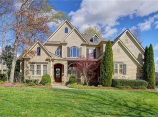 18202 Old Arbor Ct, Davidson, NC 28036