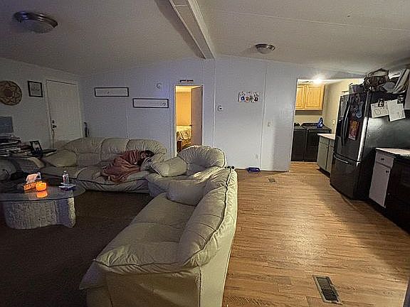 Kitchen/ Living room