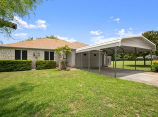 700 Greenmeadow Dr, Manchaca, TX 78652