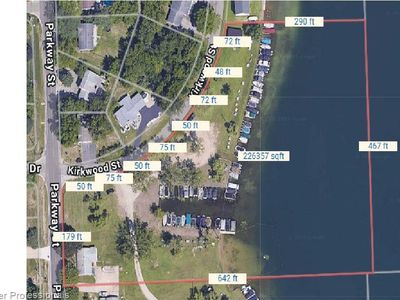 1191 Parkway Dr, Waterford, MI, 48328