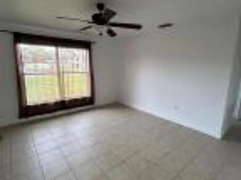 1750 Cowan Dr — Photo 2