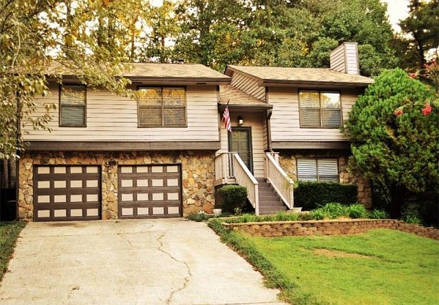 1st image of 160 Terramont Ct