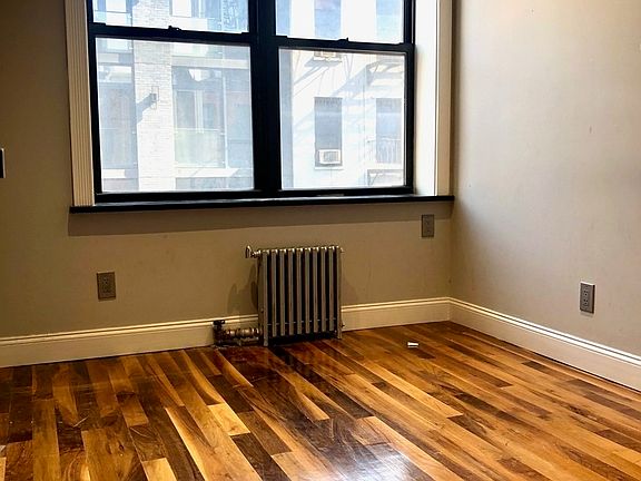 5th image of 113 Mulberry St #5FF