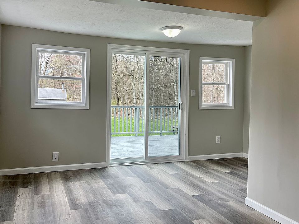 1st image of 116 Farland St
