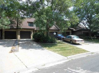 2469 Tawhee Dr #2469, Madison, WI 53711