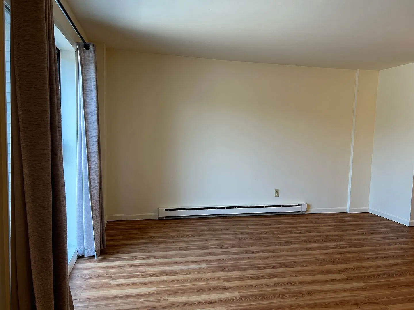 12615 Williamsport Pike — Photo 3