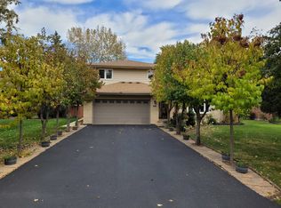 10025 S 87th Ave, Palos Hills, IL 60465