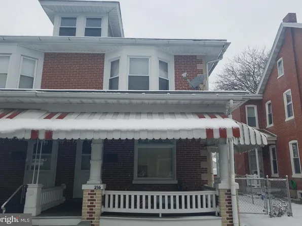 216 Church Ave, Ephrata, PA 17522