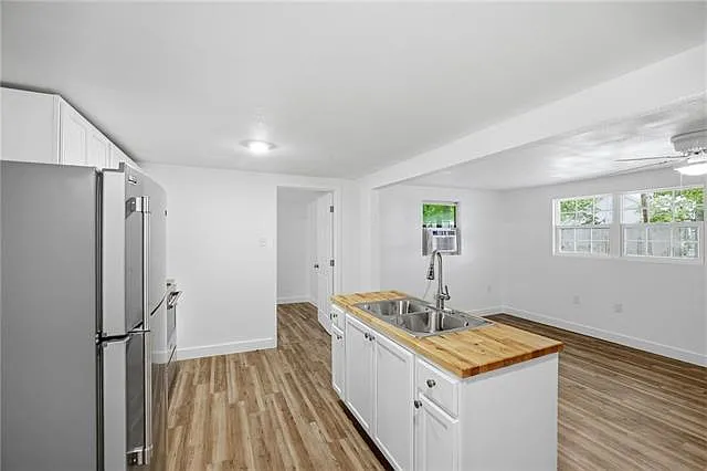 38515 Dickerson Ln — Photo 10