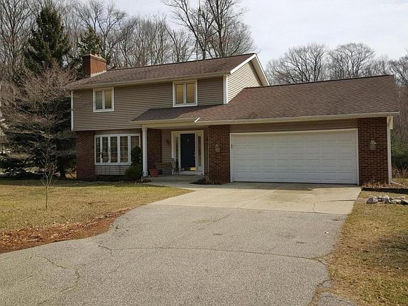 2nd image of 12932 Lakeshore Dr