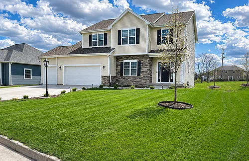 N48W15461 Aster Ct Photo 1 N48W15461 Aster Ct Photo 1