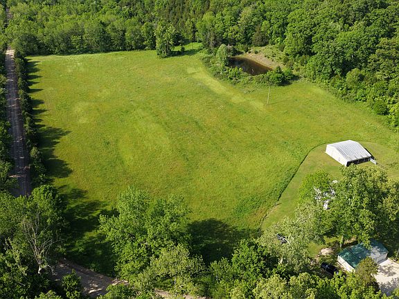 3rd image of 29687 Proctor Rd