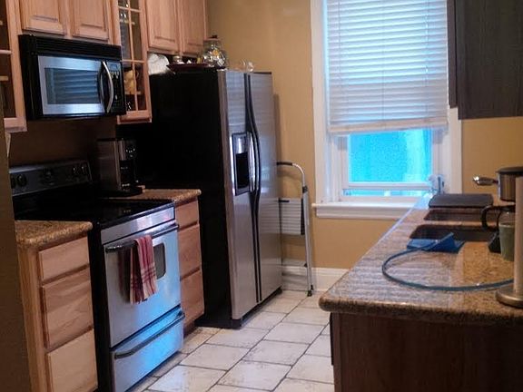 2nd image of 2125 E 16th Ave