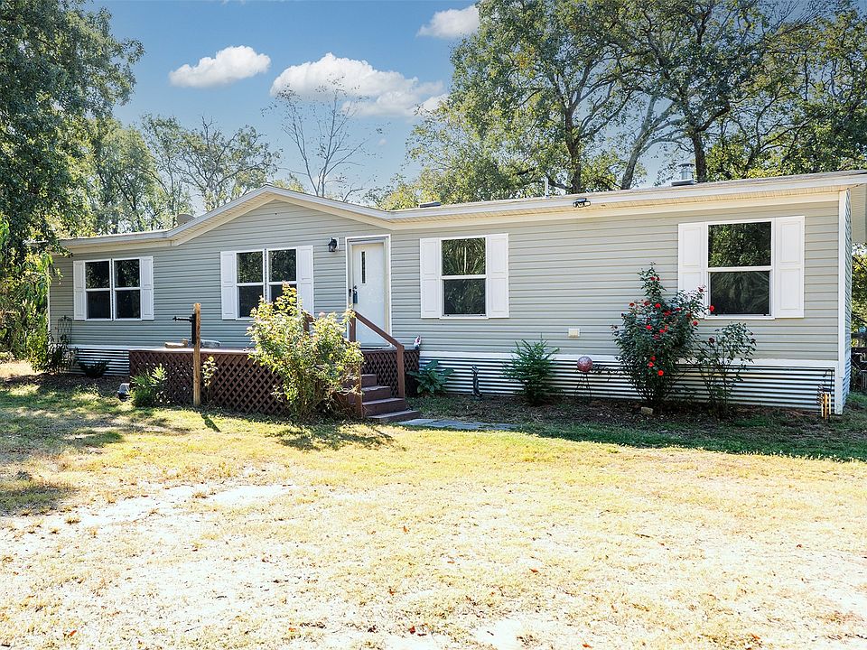 1st image of 15669 County Road 4015