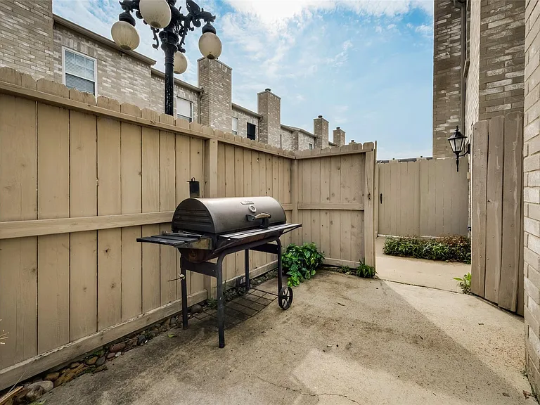 3000 Holly Hall St #3000 — Photo 11