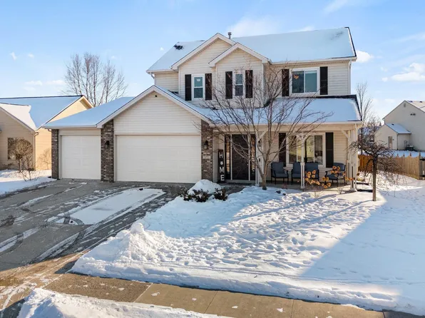 11723 Coral Springs Dr, Fort Wayne, IN 46845