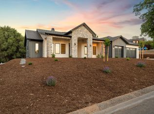 23523 Darkhorse Dr, Auburn, CA 95602