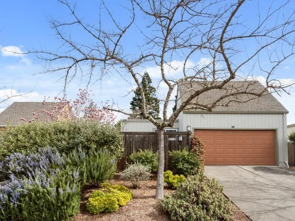 339 Buttercup Court, Sonoma, CA 95476