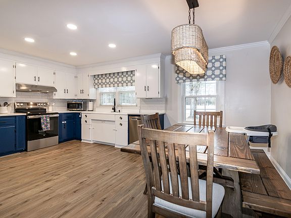 5th image of 1009 Old Ferrell Rd