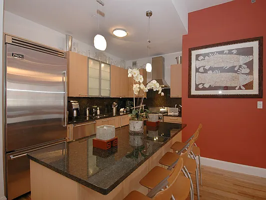 Sold by Sotheby's International Realty | media 38