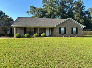 236 Shulsen Dr, Ozark, AL 36360
