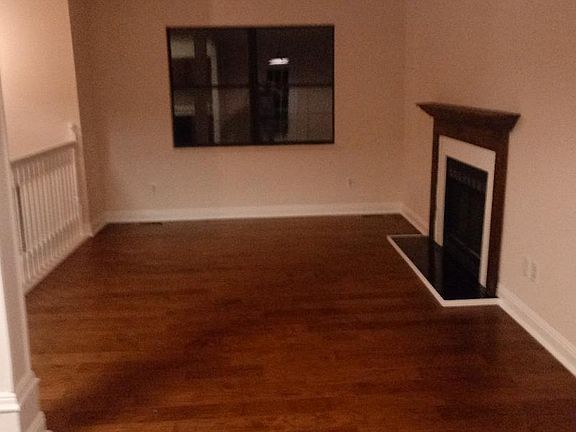 Livingroom: Cathedral Ceiling with working Fireplace